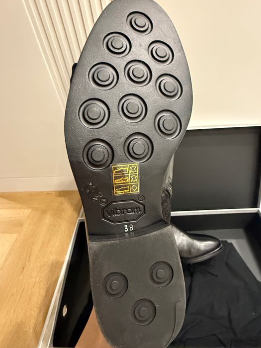 Продам сапоги женские 38 размер