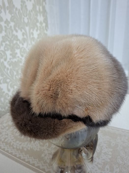 Продам шапку норковую