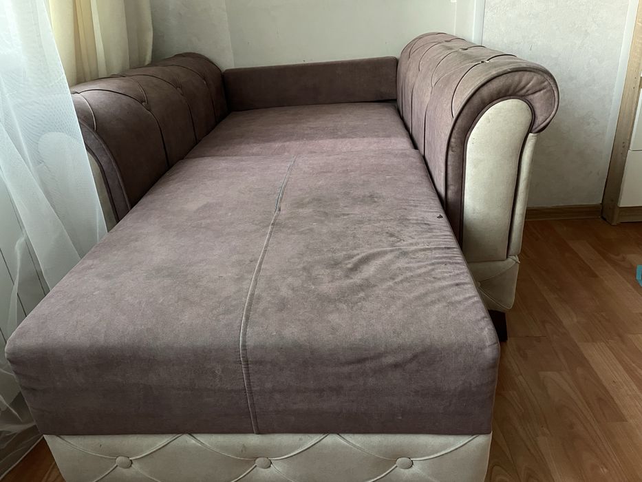 Кресло от дивана и пуф