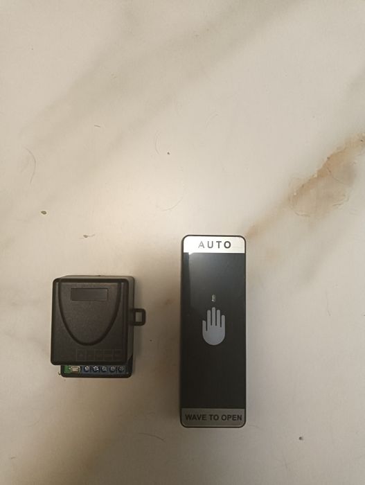 Кнопка сенсорная