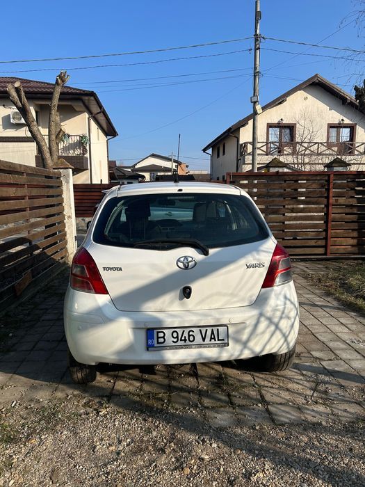 Toyota Yaris de vanzare