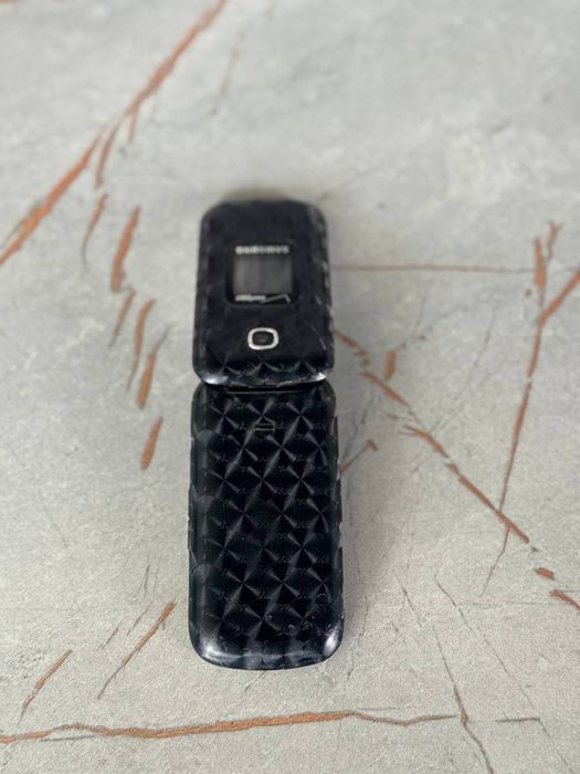Samsung Gusto 3 Perfectum Orginal holati Yaxwi
