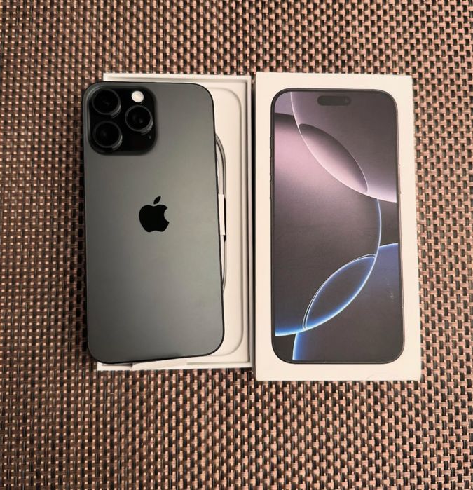 Vand Iphone 16 Pro Max 256 GB liber de retea.