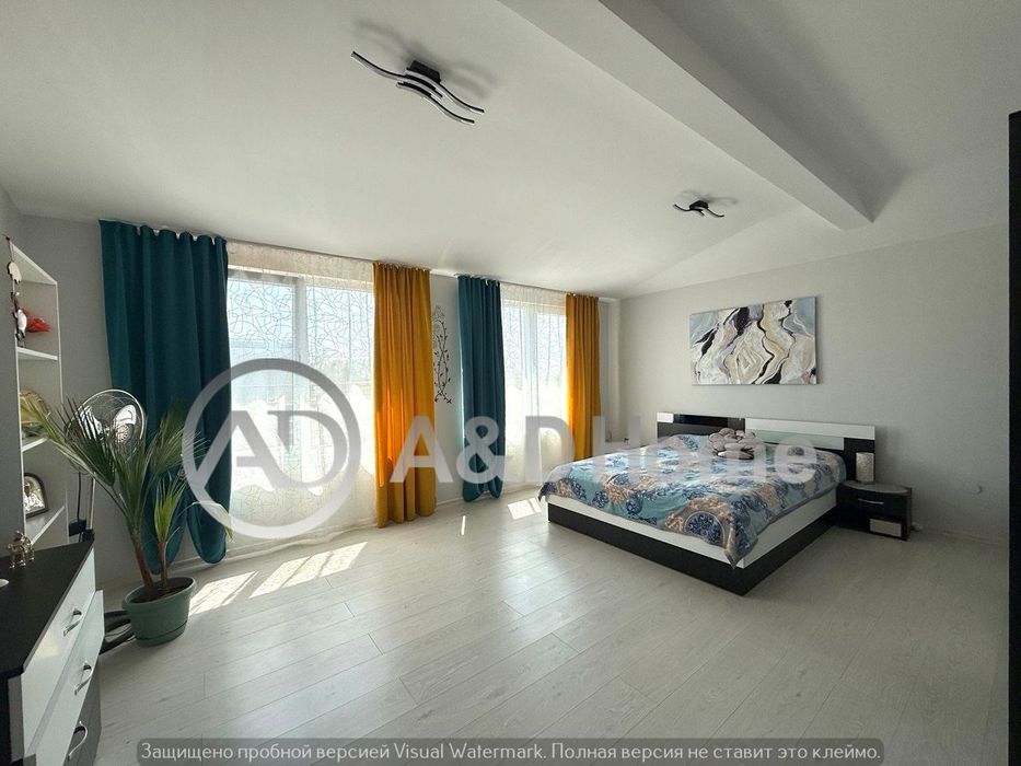 Продава се Тристаен апартамент в к.к. Слънчев бряг - 96 кв.м за 1084 €/кв.м - Снимка #9