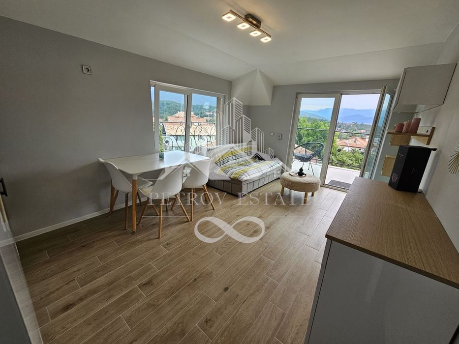 Продава се Двустаен апартамент в Велинград - 76 кв.м за 1040 €/кв.м - Снимка #2