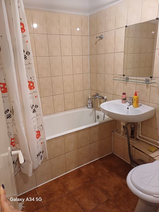 Apartament 2 camere, 2 balcoane , an 1982-1984