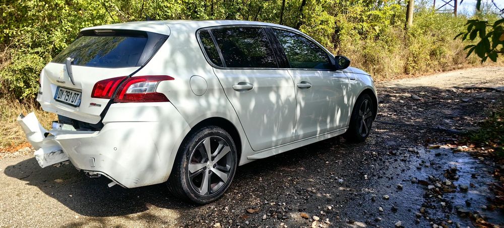 Peugeot 308  1.2 бензин  131hp Gt Line