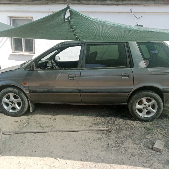 Продам Митсубиси спейс вагон 93