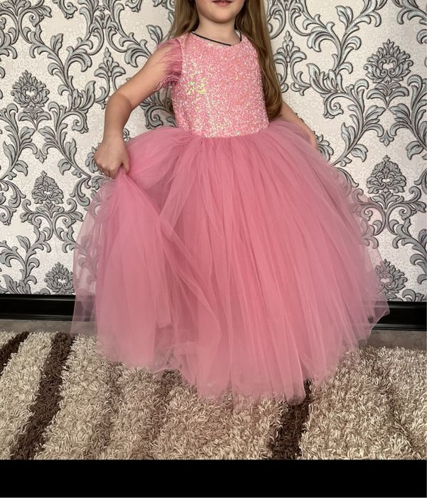 Продам детское платье