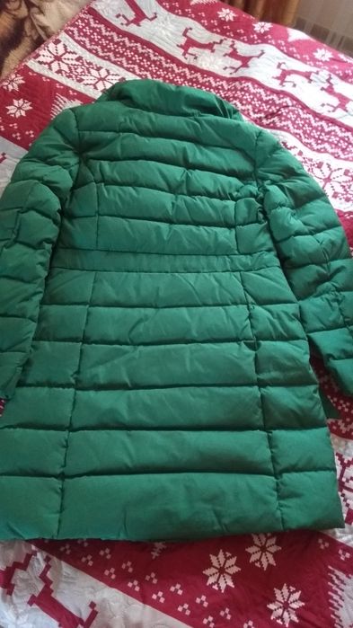 Женская куртка. Теплая зима, весна