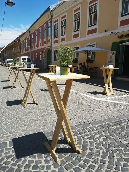 Mese cocktail petreceri