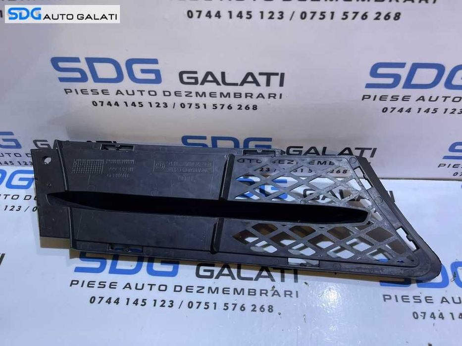 Grila Inferioara Stanga Spoiler Bara Fata BMW Seria 3 E90 E91 2004 - 2011 Cod 7154551 [V0243]