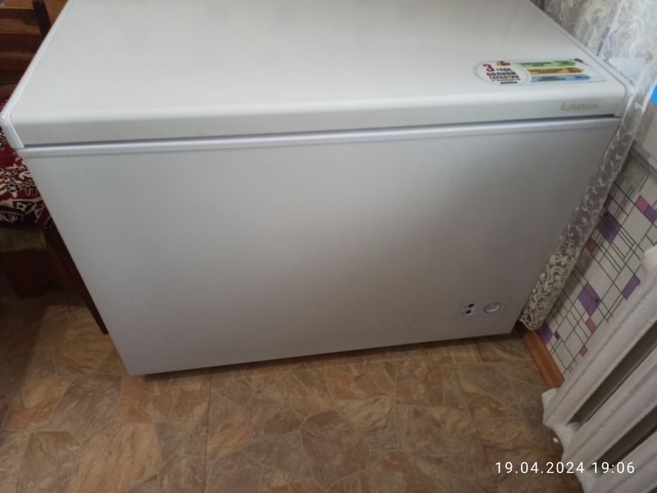 Продам холодильник