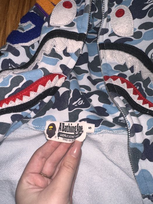 hanorac bape albastru deschis