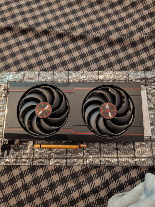 Placa Video RX 6650XT