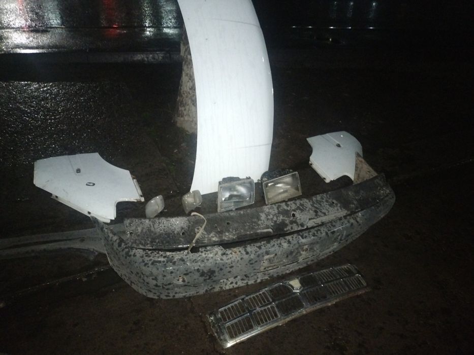 Газель квадрат мордва запчасть капот крыло фара бампер