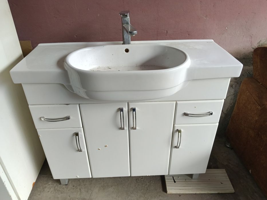 Раквина дебора кран шкаф каплект