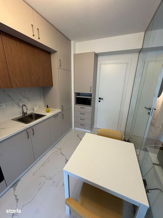Garsoniera Akcent City la 5 min metrou Jiului Parcare subterana inclus