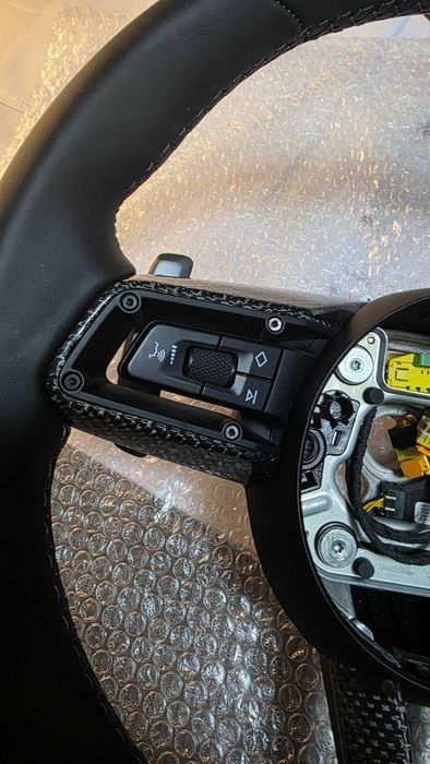 Волан Porsche Macan Cayenne с подгряване на карбонов за налягане