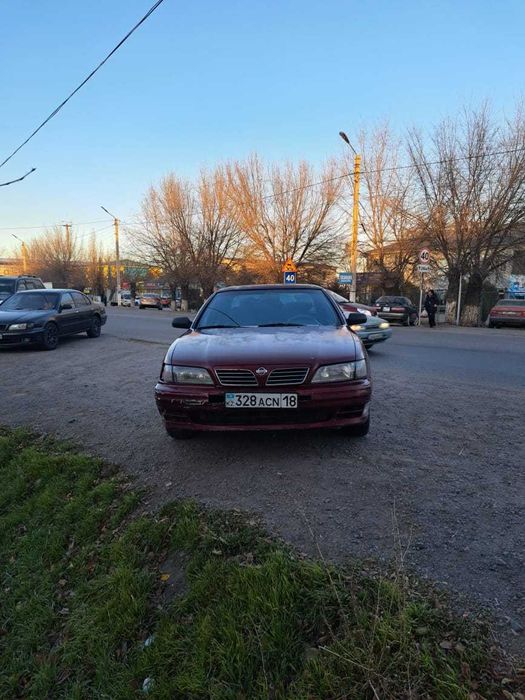 Продам машину Ниссан Максима а32