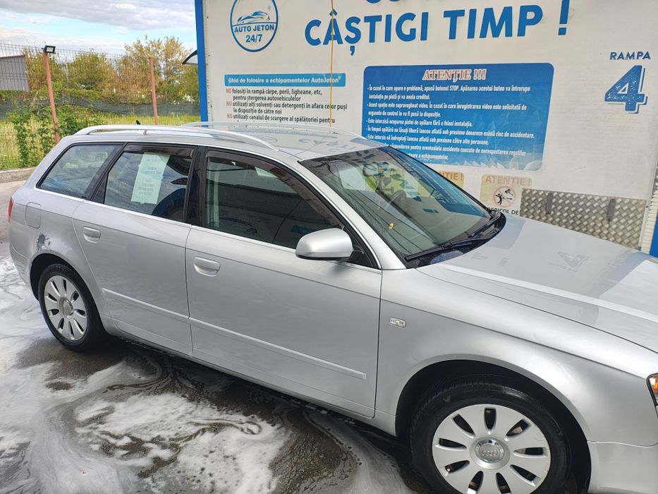 Vând Audi A4 Fabricație 2005