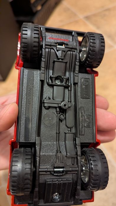 Macheta Jeep CJ-7 1:24