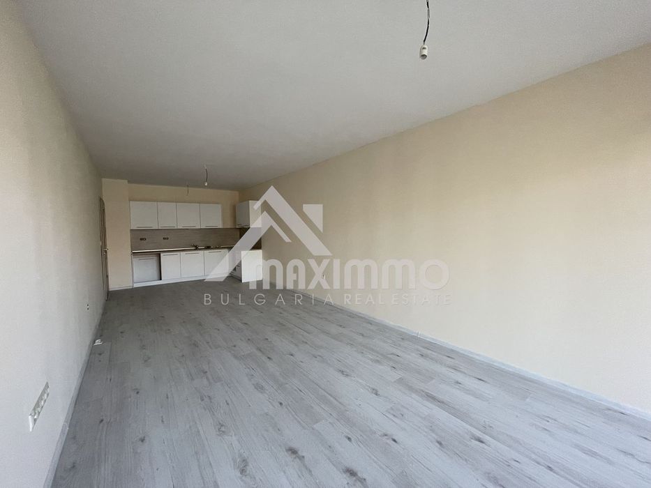 Продава се Двустаен апартамент в Варна, Аспарухово - 142 кв.м за 839 €/кв.м - Снимка #5