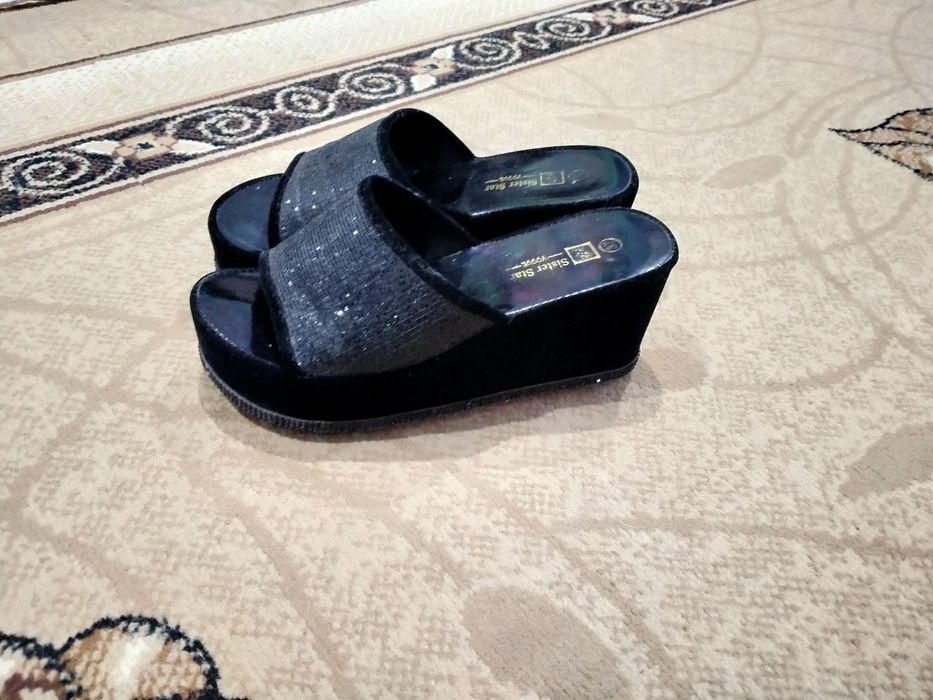 Продам женские шлёпки