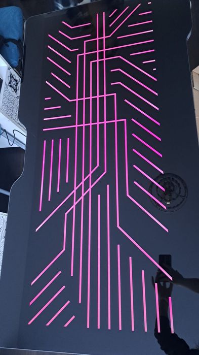 Birou Gaming Deltaco RGB DT420