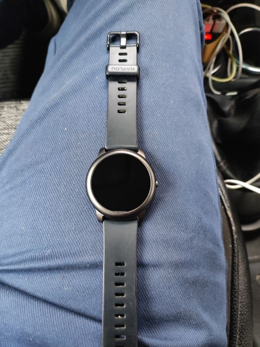 Haylou smart soat zaryatkasi yoqolgan