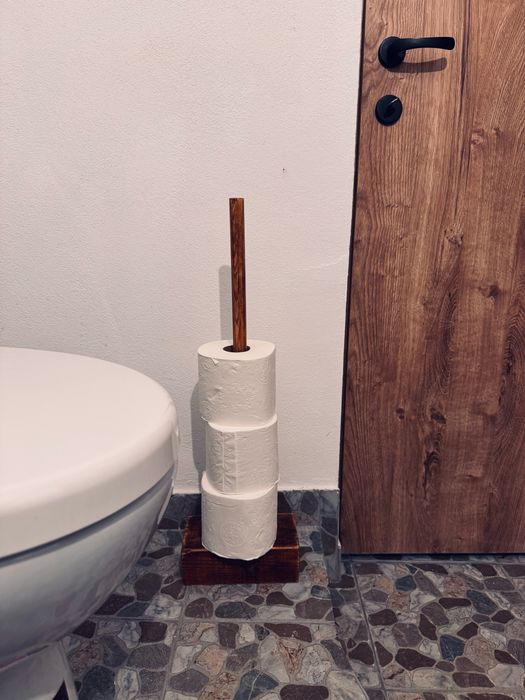 Suport hârtie igienică din lemn masiv de brad – Handmade, stil rustic