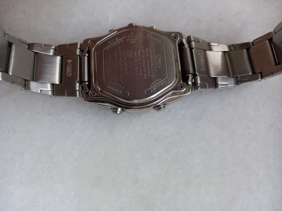 Ceas Casio edifice EFA 120