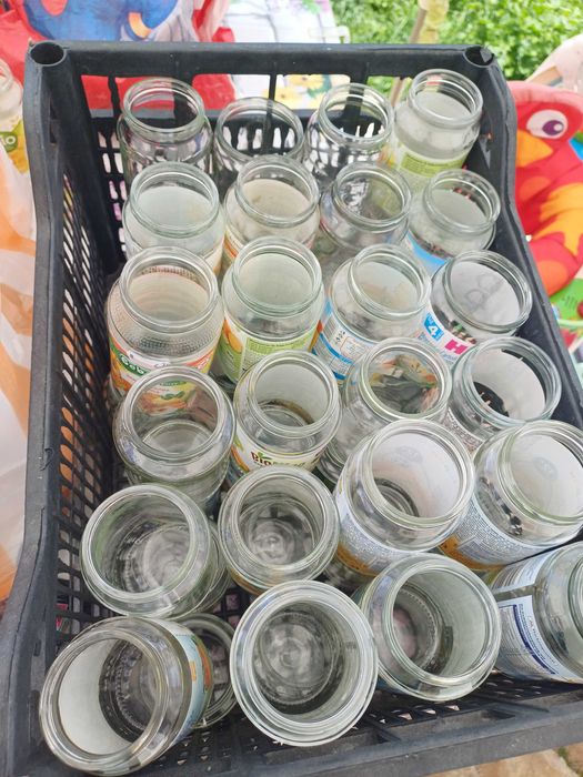 Бебешки бурканчета