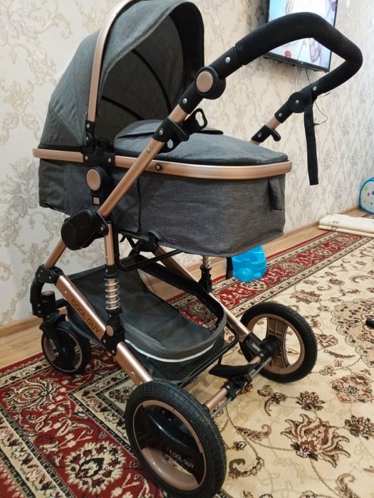 Продам детскую коляску