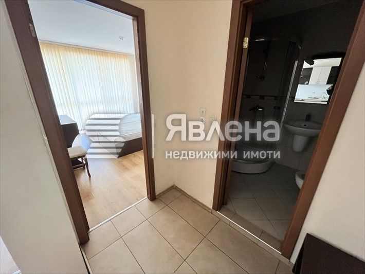 Продава се Двустаен апартамент в к.к. Слънчев бряг - 70 кв.м за 972 €/кв.м - Снимка #5