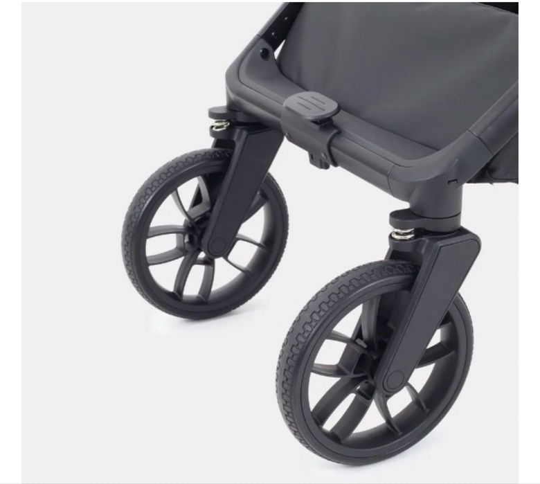 Продам коляску  в очень хорошем состоянии.