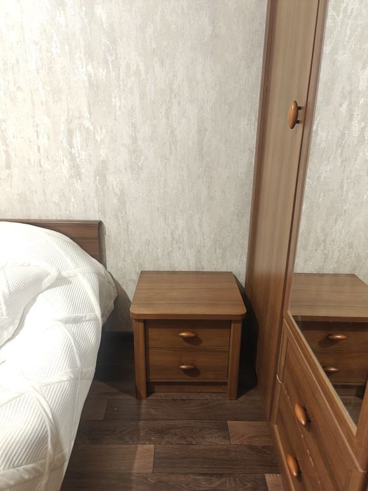 Продам спальный гарнитур и шкафы