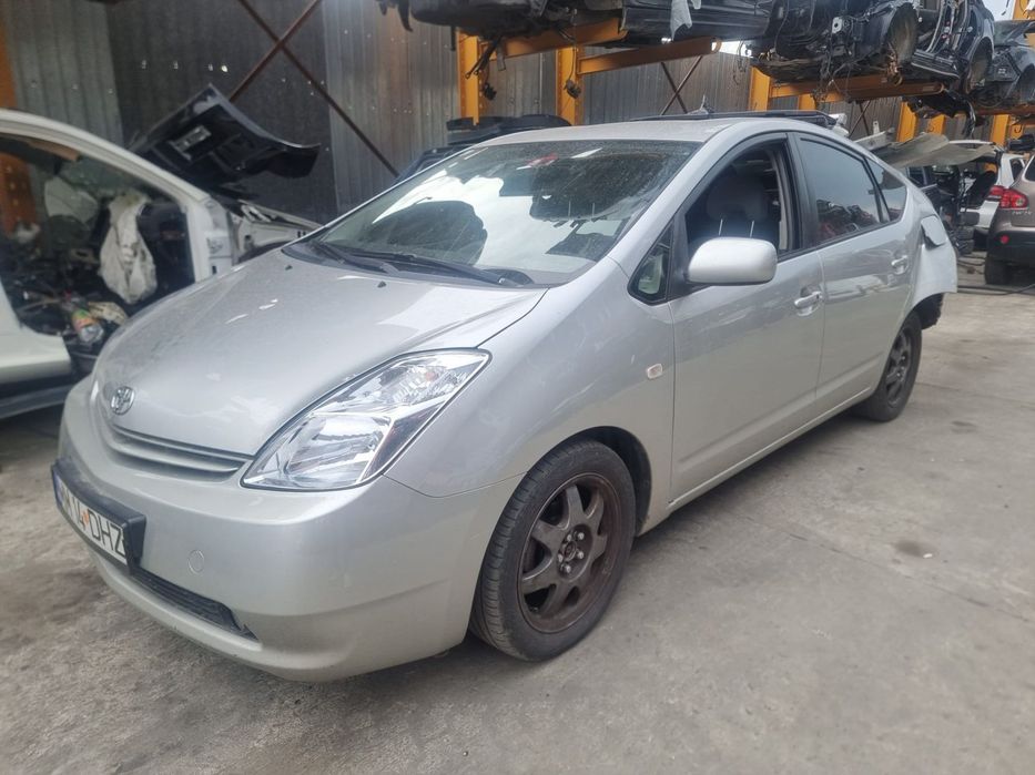 Motor complet fara anexe  1.5 hybrid 1NZ-FXE Toyota Prius 2 [2003 - 2