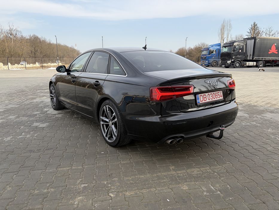 Audi A6 xenon/piele/2.0 tdi manual