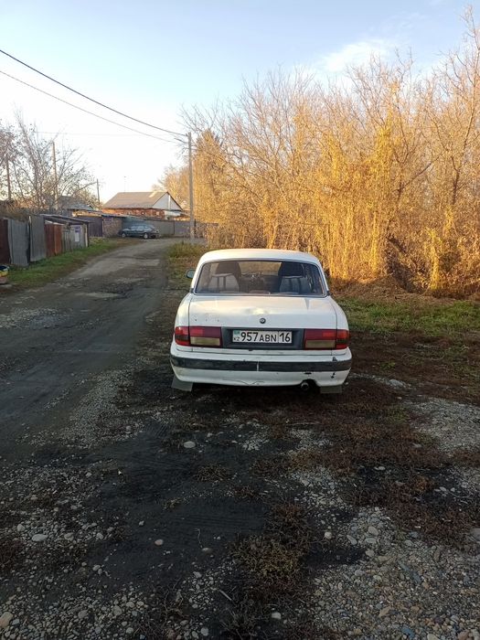 Продам машину Волга