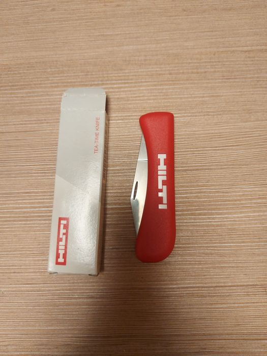 Чисто Ново джобно ножче Hilti на Solingen