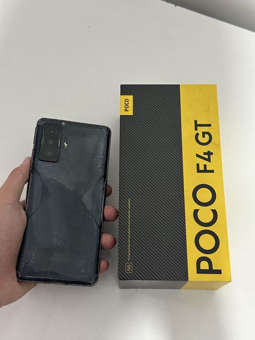 Poco F4 GT 12/256