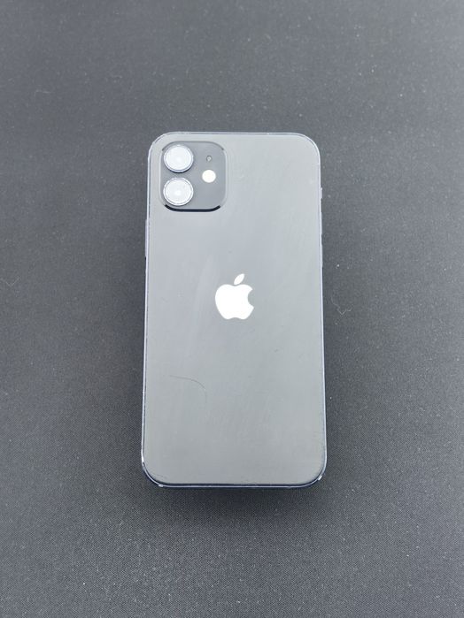 Apple iPhone 12 64 GB ID-cue162