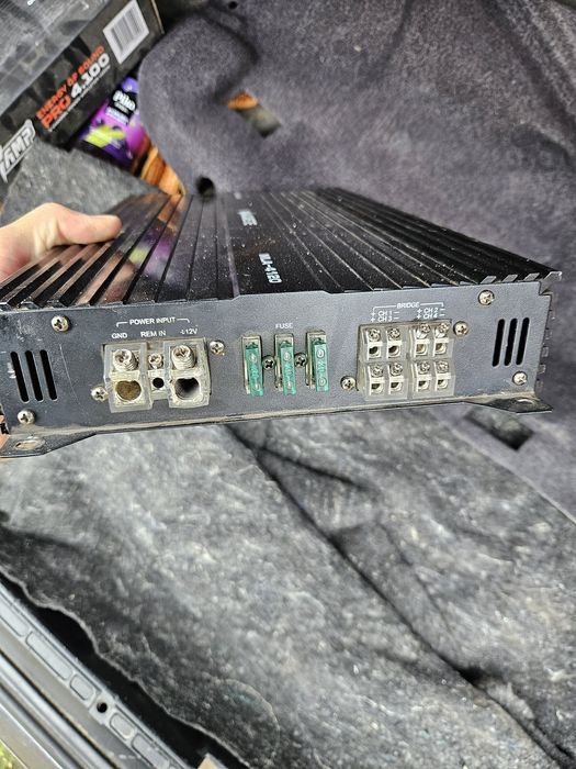 Продам усилитель