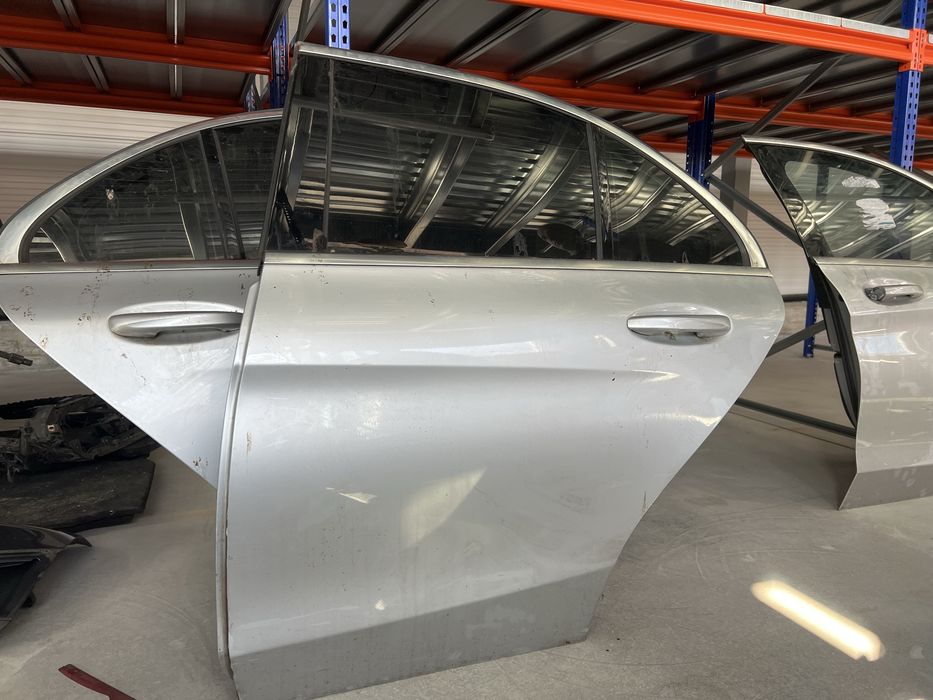 Mercedes W205 C class/Ц класа седан врата/врати