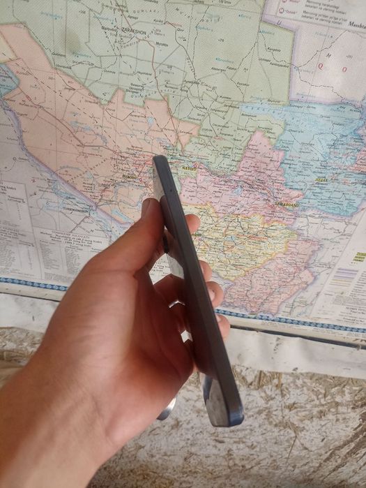 Realme c33 sensiri singan