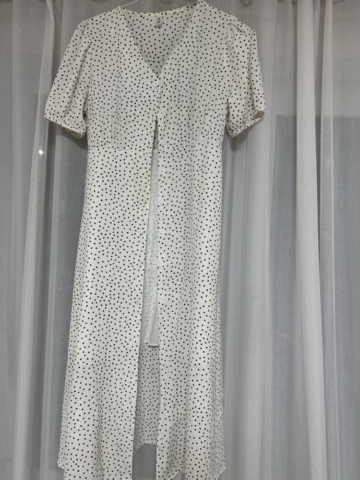 Кравивые платья б/у