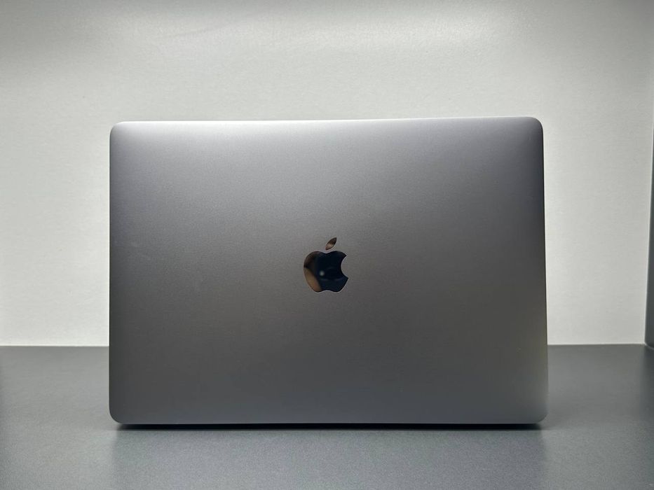 Macbook pro 13 ishqibozlari uchun maxsus core i5
