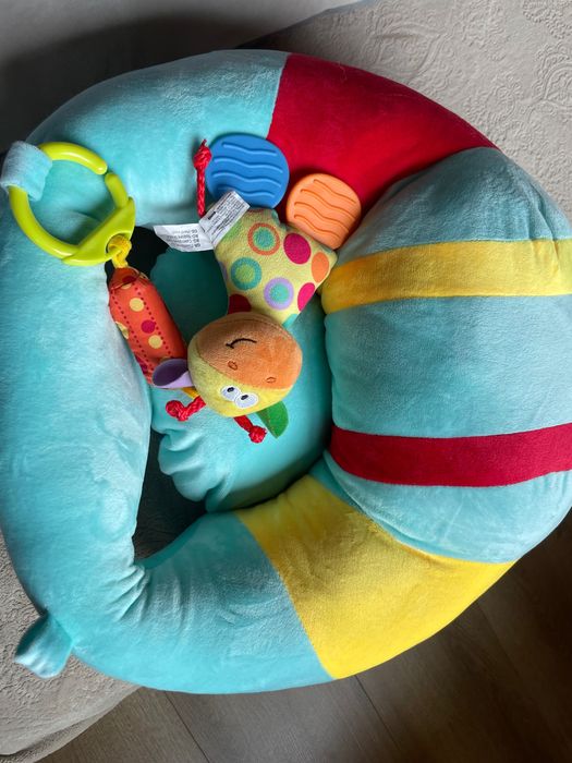 Плюшен стол за бебе