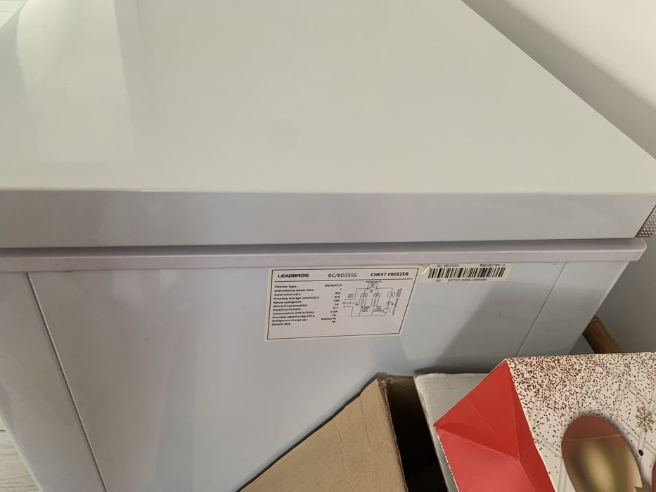 Продам  морозильник